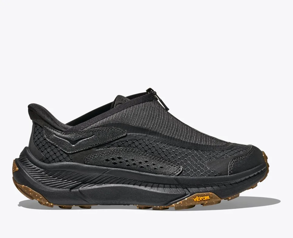 Carbon Black / Black
